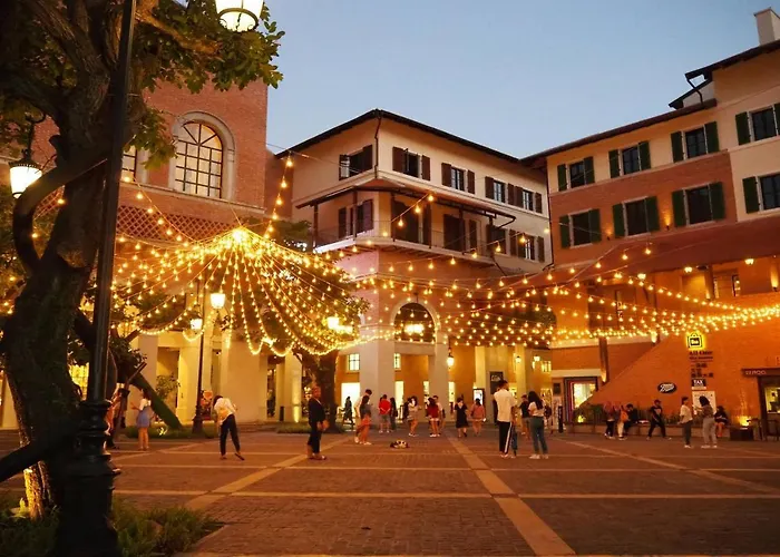 Oyo 807 Suan Dok Kaew Hotel
