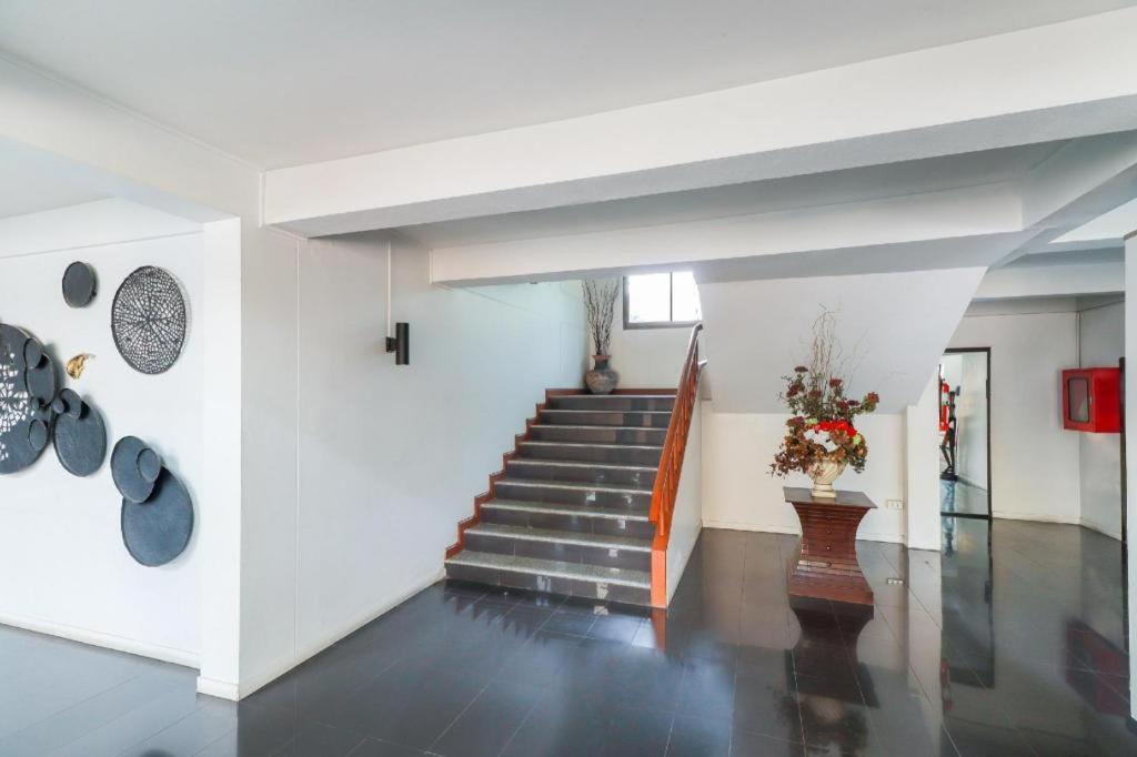 Khách sạn Oyo 807 Suan Dok Kaew Chiang Mai