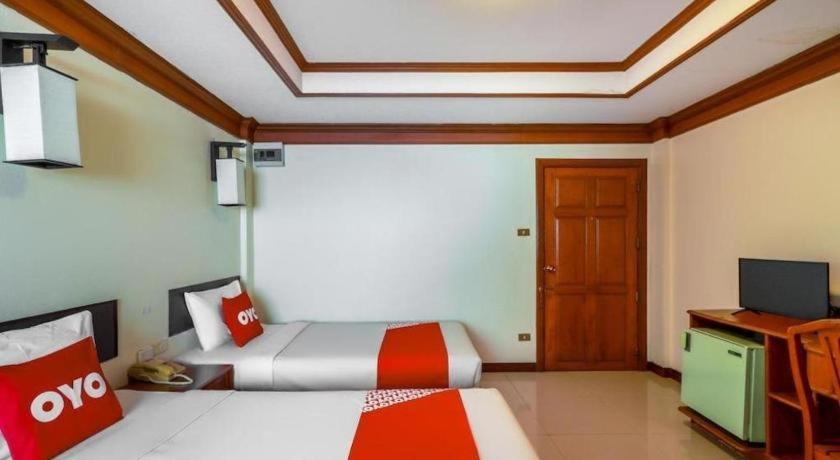 Oyo 807 Suan Dok Kaew Khách sạn 2*