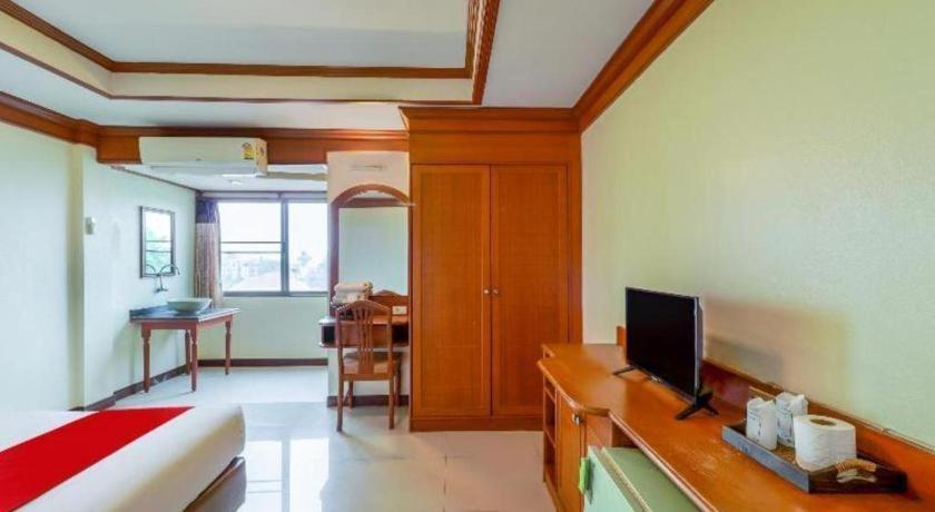 Khách sạn Oyo 807 Suan Dok Kaew Chiang Mai